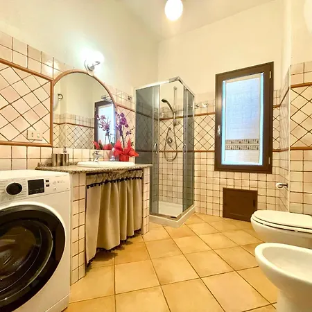 Orchid House * Bari Sardo