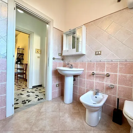 Orchid House Bari Sardo